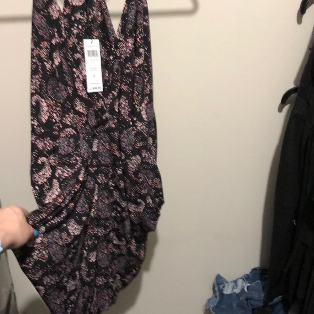 POCKETS!! BCBGeneration black floral dress. - Picture 3 of 4